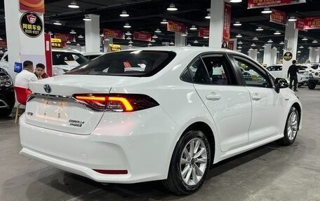 Toyota Corolla, 2023 год, 1 800 000 рублей, 6 фотография