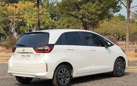 Honda Fit, 2023 год, 1 400 000 рублей, 5 фотография