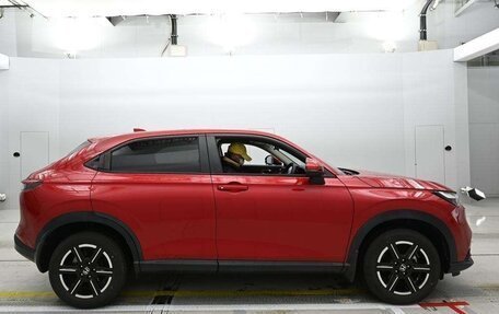 Honda Vezel, 2022 год, 1 835 320 рублей, 4 фотография