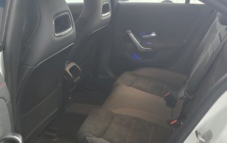 Mercedes-Benz CLA, 2024 год, 5 175 000 рублей, 10 фотография