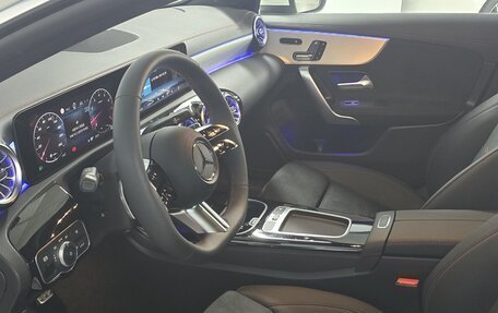 Mercedes-Benz CLA, 2024 год, 5 175 000 рублей, 7 фотография