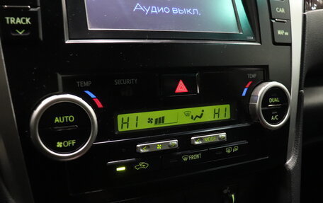 Toyota Camry, 2012 год, 1 680 000 рублей, 13 фотография