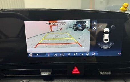 Hyundai Elantra, 2021 год, 1 400 000 рублей, 13 фотография