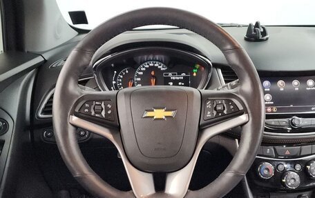 Chevrolet Trax, 2021 год, 1 350 000 рублей, 4 фотография