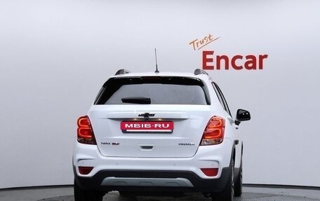 Chevrolet Trax, 2021 год, 1 350 000 рублей, 2 фотография