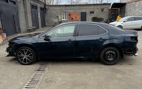 Toyota Camry, 2021 год, 3 100 000 рублей, 10 фотография