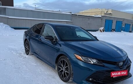 Toyota Camry, 2021 год, 3 100 000 рублей, 5 фотография