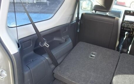 Suzuki Jimny, 2017 год, 1 144 000 рублей, 21 фотография