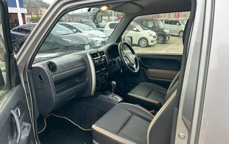 Suzuki Jimny, 2015 год, 1 079 000 рублей, 20 фотография