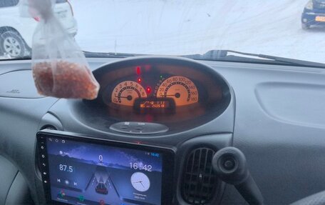 Toyota FunCargo, 2000 год, 470 000 рублей, 4 фотография