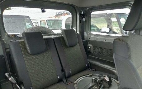 Suzuki Jimny, 2022 год, 1 900 000 рублей, 10 фотография