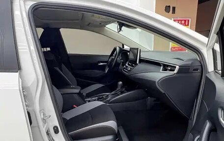 Toyota Corolla, 2022 год, 1 650 000 рублей, 9 фотография