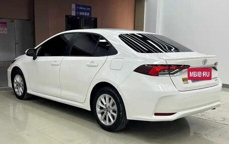 Toyota Corolla, 2022 год, 1 650 000 рублей, 3 фотография