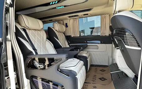 Mercedes-Benz Vito, 2025 год, 7 600 000 рублей, 11 фотография