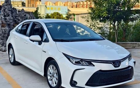 Toyota Corolla, 2023 год, 1 860 000 рублей, 5 фотография