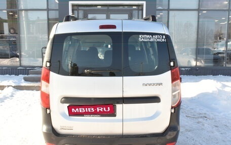 Renault Dokker, 2018 год, 950 000 рублей, 6 фотография