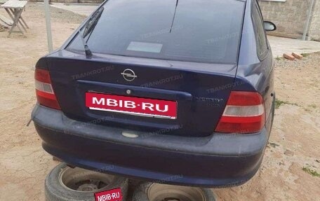 Opel Vectra B рестайлинг, 1996 год, 50 000 рублей, 4 фотография