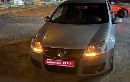 Volkswagen Golf V, 2004 год, 540 000 рублей, 4 фотография