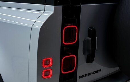 Land Rover Defender II, 2021 год, 4 530 000 рублей, 8 фотография