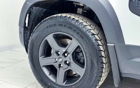 Land Rover Defender II, 2021 год, 4 530 000 рублей, 15 фотография