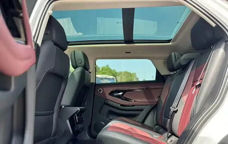 Land Rover Range Rover Evoque II, 2024 год, 4 900 009 рублей, 23 фотография