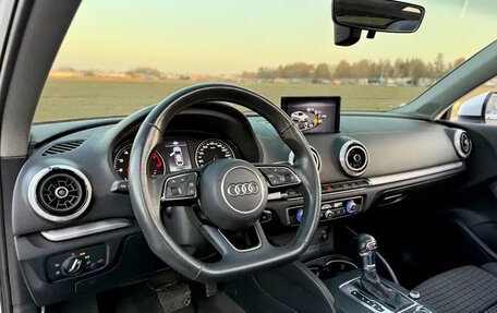 Audi A3, 2018 год, 1 450 000 рублей, 16 фотография