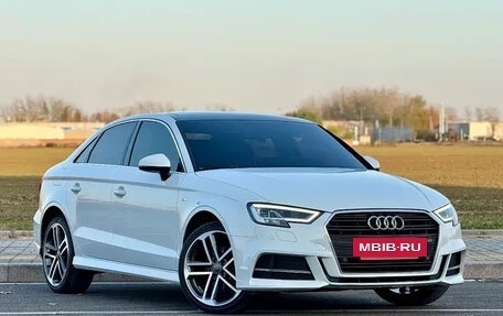 Audi A3, 2018 год, 1 450 000 рублей, 3 фотография