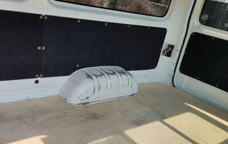 Toyota HiAce H200, 2006 год, 1 600 000 рублей, 13 фотография