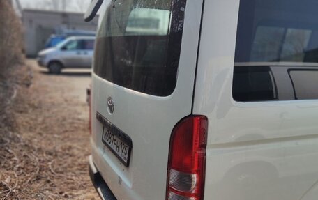 Toyota HiAce H200, 2006 год, 1 600 000 рублей, 7 фотография
