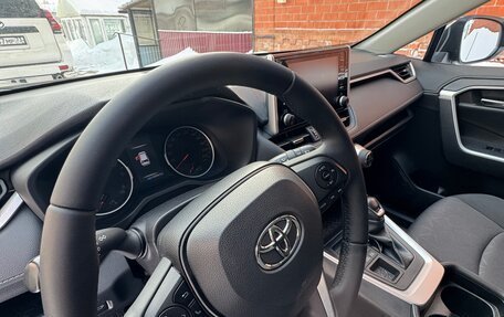 Toyota RAV4, 2019 год, 3 435 000 рублей, 13 фотография