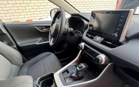 Toyota RAV4, 2019 год, 3 435 000 рублей, 25 фотография