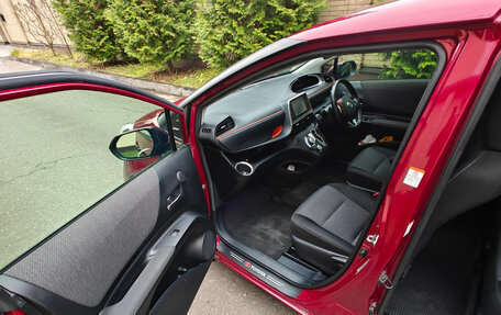 Toyota Sienta II, 2021 год, 1 800 000 рублей, 11 фотография
