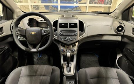 Chevrolet Aveo III, 2013 год, 590 000 рублей, 8 фотография