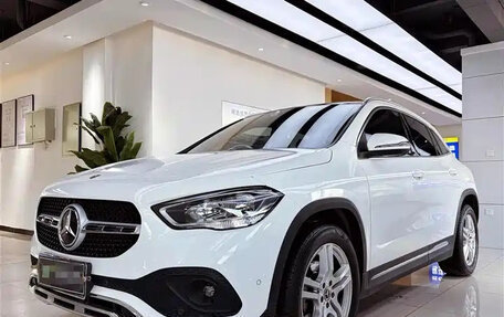 Mercedes-Benz GLA, 2021 год, 2 200 000 рублей, 3 фотография