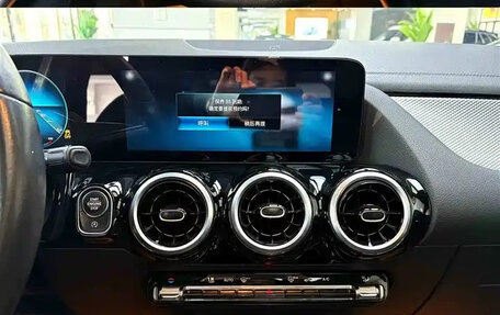 Mercedes-Benz GLA, 2021 год, 2 200 000 рублей, 9 фотография