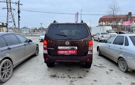 Nissan Pathfinder, 2011 год, 1 560 000 рублей, 3 фотография