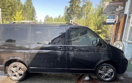 Volkswagen Multivan T5, 2004 год, 1 450 000 рублей, 2 фотография