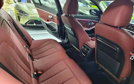 BMW 3 серия, 2021 год, 2 600 077 рублей, 12 фотография