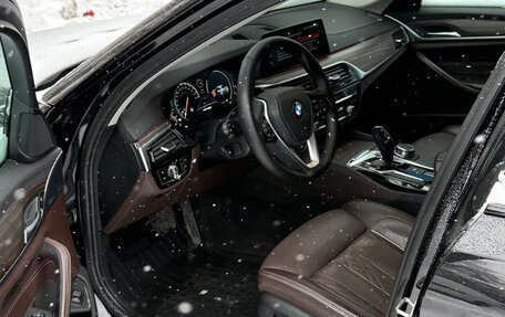 BMW 5 серия, 2018 год, 3 200 000 рублей, 10 фотография