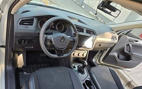 Volkswagen Tiguan II, 2021 год, 2 450 006 рублей, 17 фотография