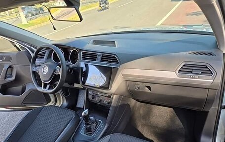 Volkswagen Tiguan II, 2021 год, 2 450 006 рублей, 11 фотография