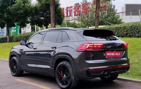 Volkswagen Teramont I, 2022 год, 5 750 077 рублей, 3 фотография