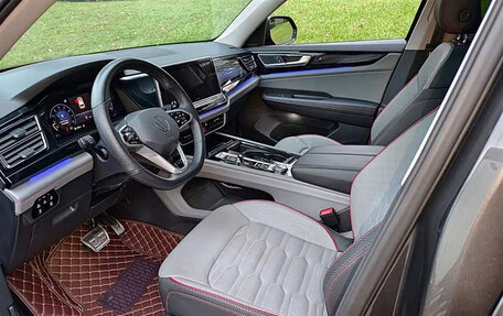 Volkswagen Teramont I, 2022 год, 5 750 077 рублей, 9 фотография