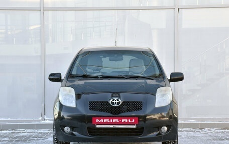 Toyota Yaris III рестайлинг, 2007 год, 394 000 рублей, 5 фотография