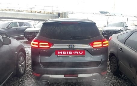 Geely Atlas I, 2018 год, 1 210 000 рублей, 4 фотография