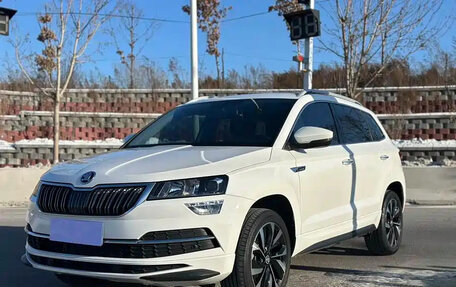 Skoda Karoq I, 2022 год, 1 990 000 рублей, 1 фотография