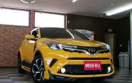 Toyota C-HR I рестайлинг, 2017 год, 1 581 000 рублей, 23 фотография