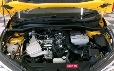 Toyota C-HR I рестайлинг, 2017 год, 1 581 000 рублей, 36 фотография