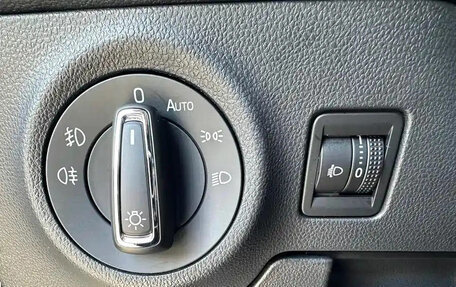 Skoda Karoq I, 2022 год, 1 990 000 рублей, 11 фотография