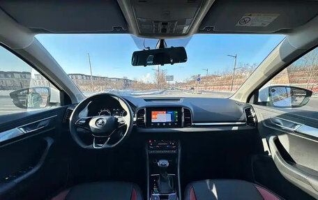 Skoda Karoq I, 2022 год, 1 990 000 рублей, 12 фотография